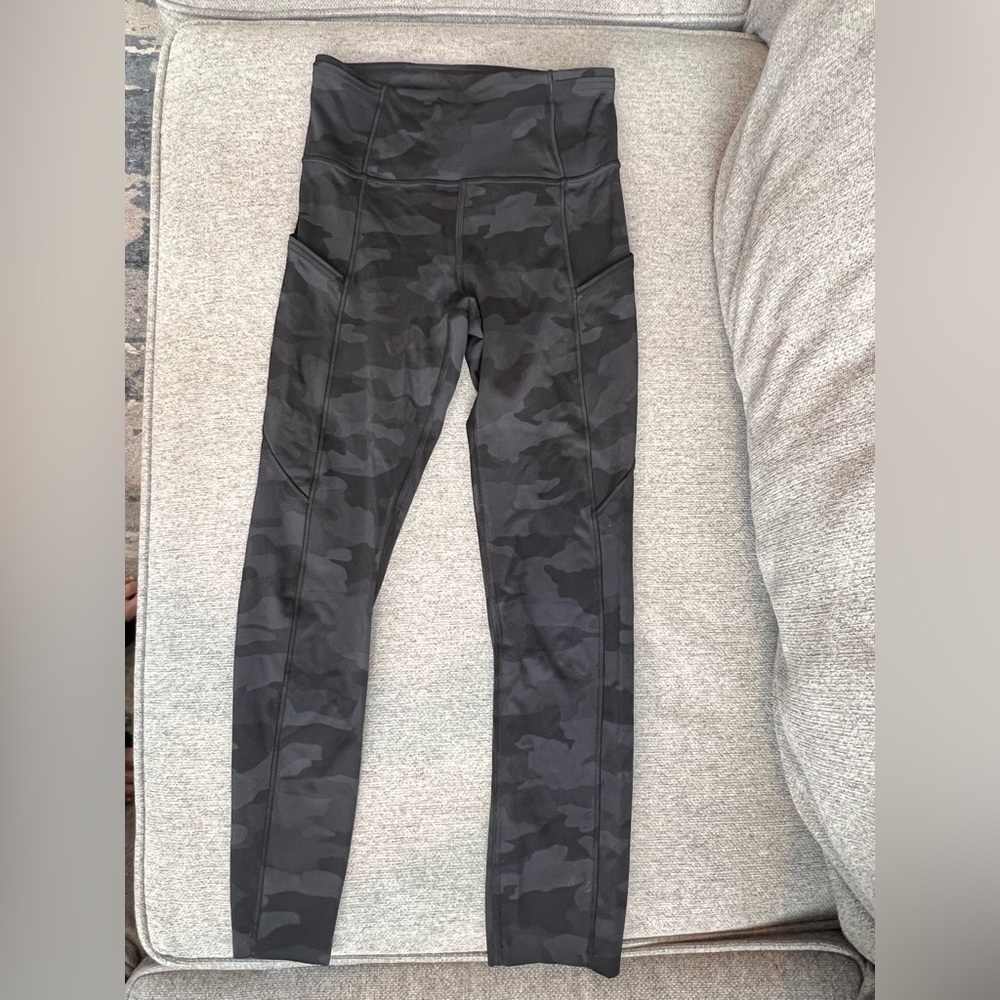 Lululemon Camo High Rise Crop Leggings